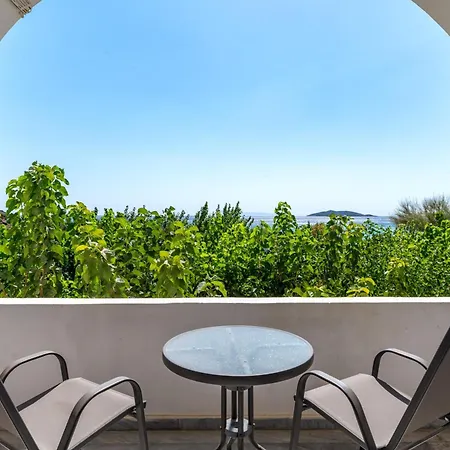 Ferienhaus Perasma 5